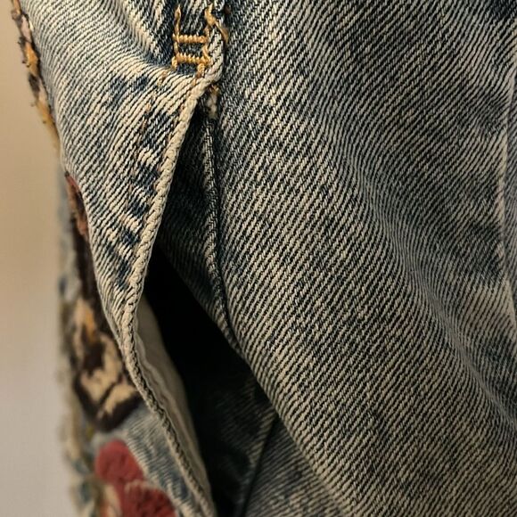 Blank NYC Embroidered Floral Hummingbird Embellished Distressed Denim Jacket - Picture 10 of 15